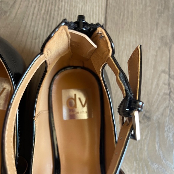 Dolce Vita Flats with Bows - Picture 5 of 7